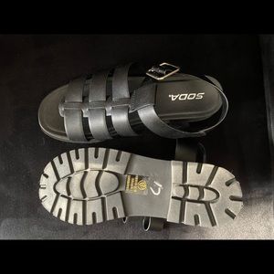 Soda gladiator sandals